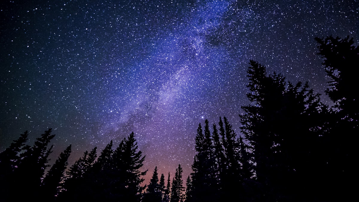 Los cielos limpios de La Palma y Canarias figuran entre los mejores del mundo para la observación astronómica.